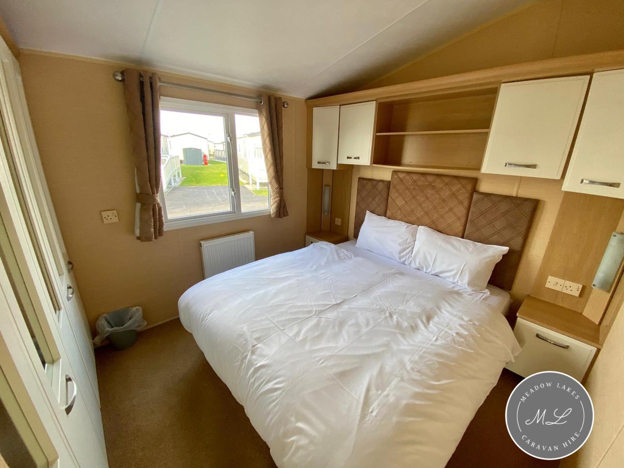 Palm Grove 132 - Pet Friendly, Wifi, Central Heating, Close To Shops And Beach - Meadow Lakes Caravan & Lodge Hire Chapel Saint Leonards Bagian luar foto