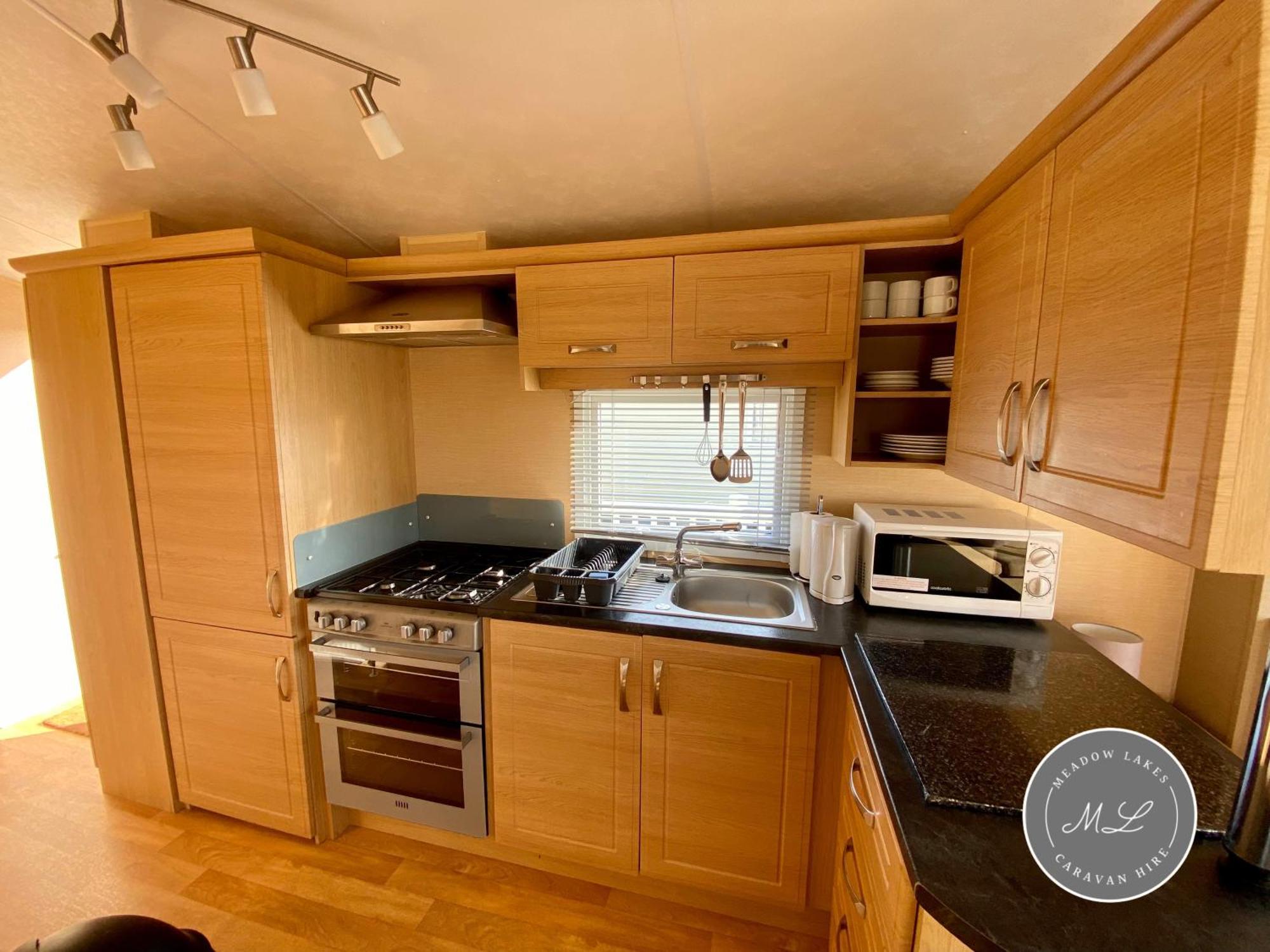 Palm Grove 132 - Pet Friendly, Wifi, Central Heating, Close To Shops And Beach - Meadow Lakes Caravan & Lodge Hire Chapel Saint Leonards Bagian luar foto